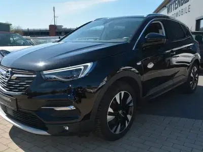 Second-hand Opel Grandland X Innovation 131 CP (96 kW) 2020 Negru SUV