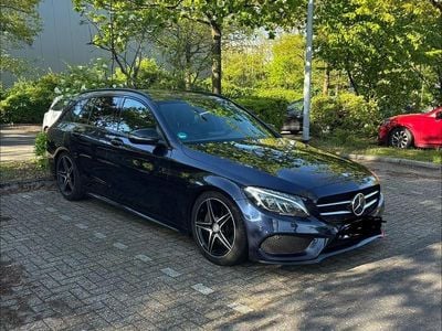 Usata Mercedes C250 AMG line 204 CV (150 kW) 2016 Blu Berlina