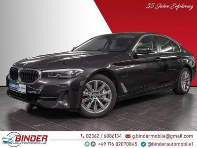 Gebraucht BMW 530e 184 PS (135 kW) 2023 Sophistograu Limousine