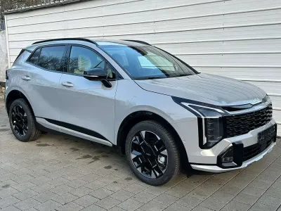 Neu Kia Sportage GT-Line 150 PS (110 kW) 2026 Wolfgrau metallic SUV