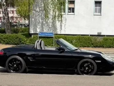 Gebraucht Porsche Boxster 220 PS (161 kW) 2000 Schwarz Cabrio