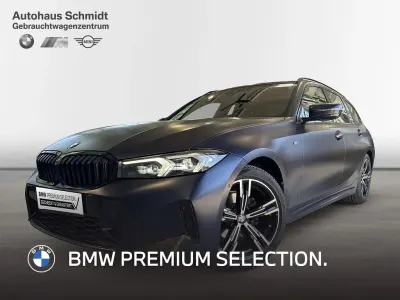 Gebraucht BMW 320 M Sport 184 PS (135 kW) 2023 Bmw individual frozen tanzanite blue Kombi