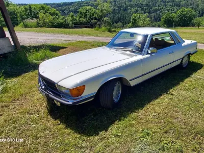 Używany Mercedes SLC450 218 KM (160 kW) 1978 Biały Coupe