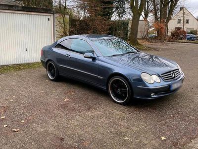 Second-hand Mercedes CLK240 170 CP (125 kW) 2002 Albastru Coupe
