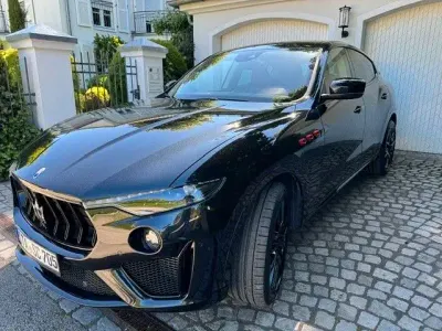 Gebraucht Maserati Levante 530 PS (389 kW) 2020 Schwarz SUV