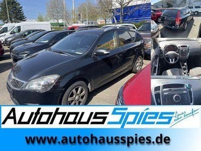 Second-hand Kia Ceed Spirit 128 CP (94 kW) 2011 Negru Hatchback