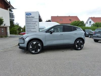 Grau Gebraucht 2024 Volvo EX30 Plus SUV | 39.900 € (Etwas zu teuer)