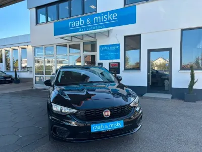 Usata Fiat Tipo Pop 95 CV (69 kW) 2019 Nero Station wagon