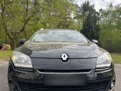 Second-hand Renault Mégane GrandTour Initiale Paris 110 CP (80 kW) 2014 Negru Break