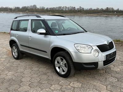Gebraucht Skoda Yeti Plus Edition 105 PS (77 kW) 2012 Silber SUV