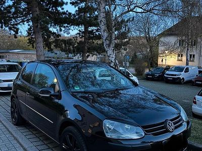 Second-hand VW Golf 75 CP (55 kW) 2004 Negru Coupe