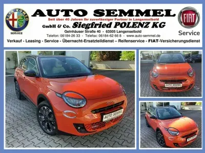 Gebraucht Fiat 600 La Prima 100 PS (73 kW) 2025 Orange SUV
