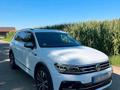 Gebraucht VW Tiguan Allspace 239 PS (175 kW) 2020 Weiß SUV
