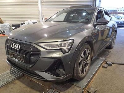 Daytonagrau perleffekt Gebraucht 2022 Audi e-tron Sportback S-Line SUV | 39.390 € (Guter Preis)