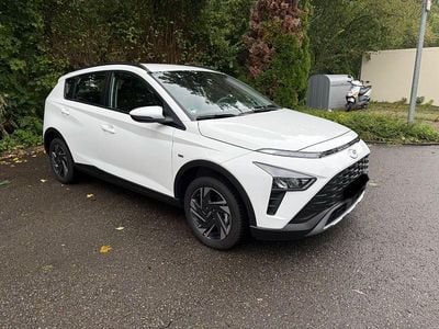 Gebraucht Hyundai Bayon Trend 101 PS (74 kW) 2024 Weiß SUV