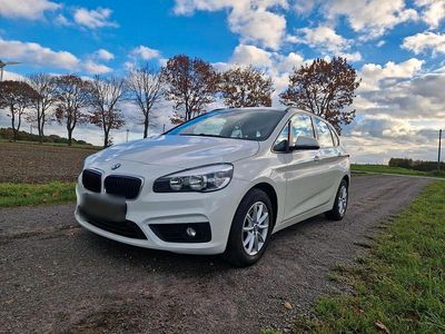 Gebraucht BMW 216 118 PS (86 kW) 2017 Weiß Kombi