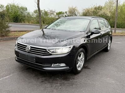 Gebraucht VW Passat Comfortline 120 PS (88 kW) 2016 Schwarz Kombi