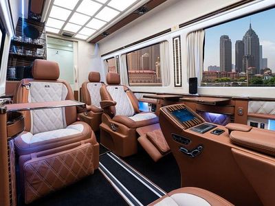 Nuova Mercedes Sprinter Luxury 190 CV (139 kW) 2025 Nero Furgone