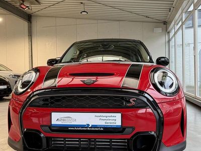 Rot Gebraucht 2022 Mini Cooper S Kleinwagen | 25.970 € (Etwas zu teuer)