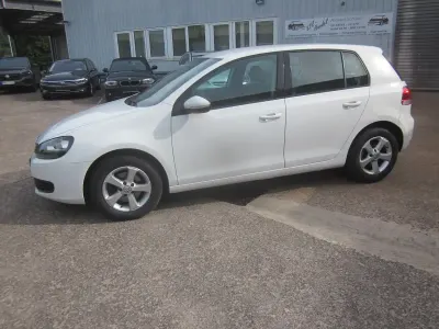 Gebraucht VW Golf VI Trendline 80 PS (58 kW) 2009 Weiß Kleinwagen