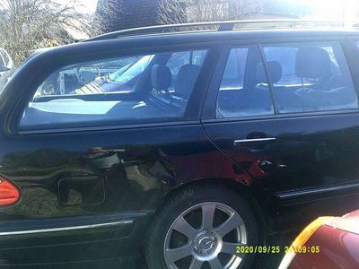 Mercedes E430