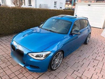 Second-hand BMW 125 Sport Line 218 CP (160 kW) 2013 Albastru Hatchback