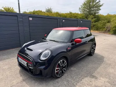 Gebraucht Mini John Cooper Works 231 PS (169 kW) 2023 Blau Kleinwagen