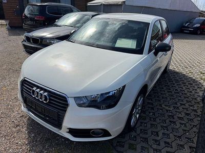 Gebraucht Audi A1 Sportback Ambition 86 PS (63 kW) 2015 Weiß Kleinwagen