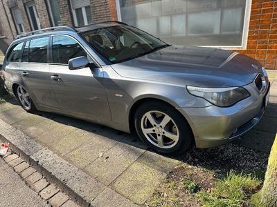 BMW 525