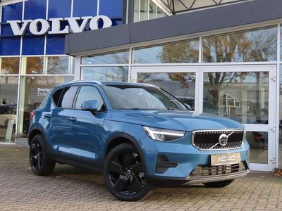 Blau Gebraucht 2025 Volvo XC40 Core SUV | 36.290 € (Fairer Preis)