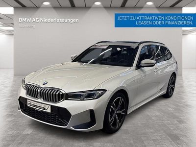 Gebraucht BMW 330 M Sport 286 PS (210 kW) 2025 Weiß Kombi