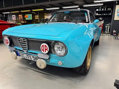 Blau Gebraucht 1968 Alfa Romeo 1750 Limousine | 64.900 €