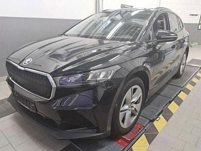 Cerna magic/black magic Gebraucht 2022 Skoda Enyaq iV Loft SUV | 24.990 € (Guter Preis)
