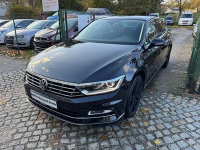 Schwarz Gebraucht 2016 VW Passat Highline Limousine | 15.999 € (Fairer Preis)