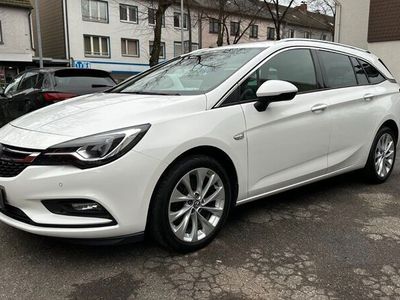 gebraucht Opel Astra Sports Tourer INNOVATION 1.6*LED*CarPlay