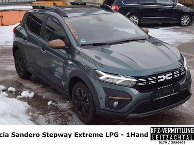 Grün Gebraucht 2024 Dacia Sandero Extreme Kleinwagen | 16.990 € (Fairer Preis)