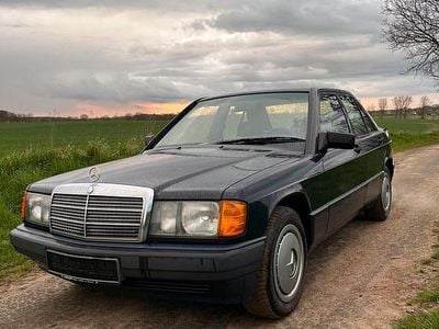 Usata Mercedes 190 109 CV (80 kW) 1991 Berlina