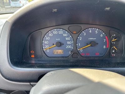 Silber Gebraucht 2002 Suzuki Ignis Kleinwagen | 1.800 € (Teuer)