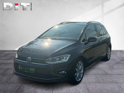 Usata VW Golf Sportsvan Highline 131 CV (96 kW) 2018 Nero Monovolume