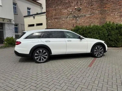 Gebraucht Mercedes E400 340 PS (250 kW) 2019 Weiß Limousine