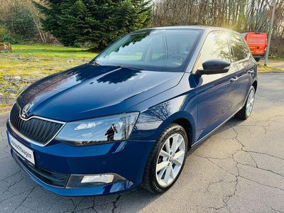 Gebraucht Skoda Fabia Joy 90 PS (66 kW) 2016 Blau Limousine