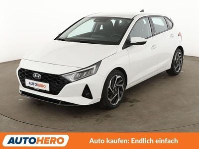 Gebraucht Hyundai i20 Intro Edition 101 PS (74 kW) 2021 Weiß Kleinwagen