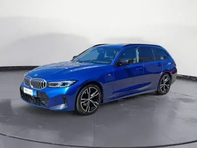 Gebraucht BMW 320 M Sport 190 PS (139 kW) 2023 Blau Kombi