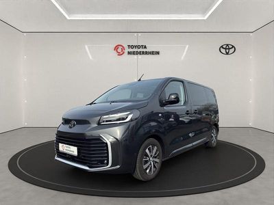 Gebraucht Toyota Proace Verso 177 PS (130 kW) 2025 Grau Kombi