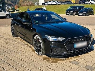Second-hand Audi A7 Comfort 286 CP (210 kW) 2018 Negru Berlinǎ