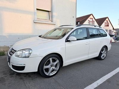 Second-hand VW Golf V 105 CP (77 kW) 2007 Alb Break
