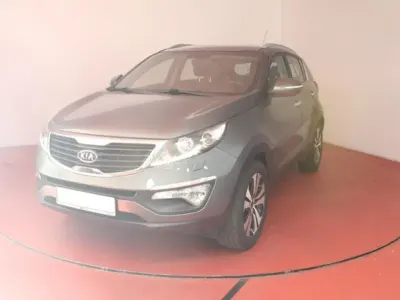 Gebraucht Kia Sportage Vision 163 PS (119 kW) 2011 Silber (metallic) SUV
