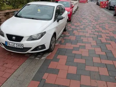 Gebraucht Seat Ibiza SC Style 75 PS (55 kW) 2012 Weiß Kleinwagen