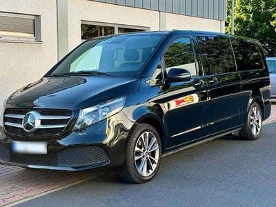 Gebraucht Mercedes V220 Edition 163 PS (119 kW) 2022 Schwarz Van / Kleinbus