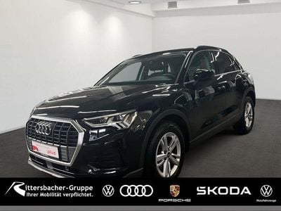 Mythosschwarz metallic Gebraucht 2022 Audi Q3 Business SUV | 29.830 € (Guter Preis)